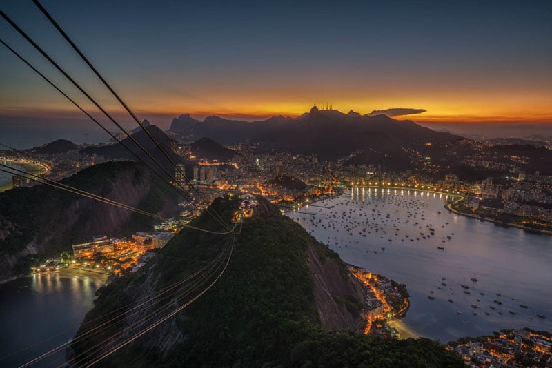 things-to-do-in-rio-de-janeiro-night.jpg
